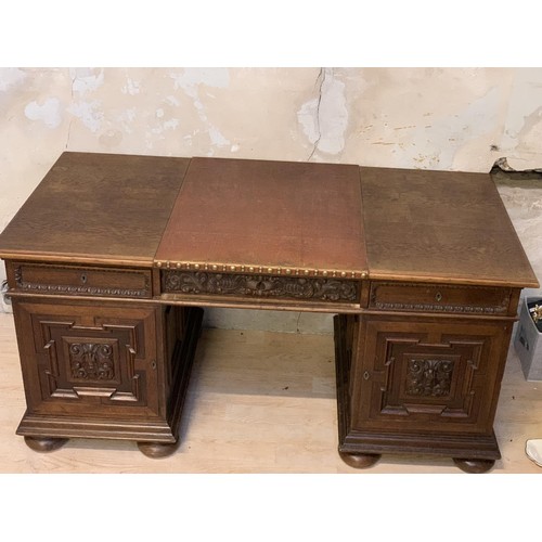 326 - A TWIN PEDESTAL DESK (64X32