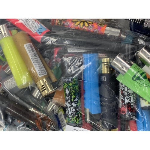 373 - A QUANTITY OF NOVELTY LIGHTERS