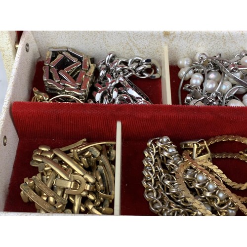 498 - A MIXED BOX OF JEWELLERY