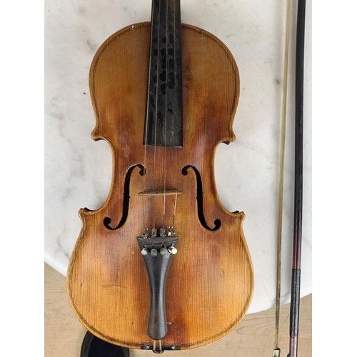 549 - A VIOLIN AND BOW