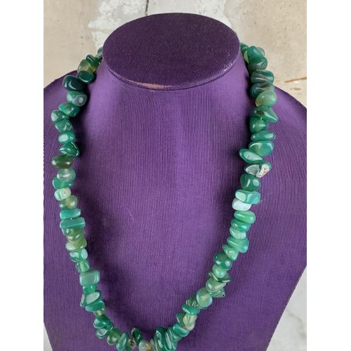 591 - HEAVY JADE BEAD NECKLACE