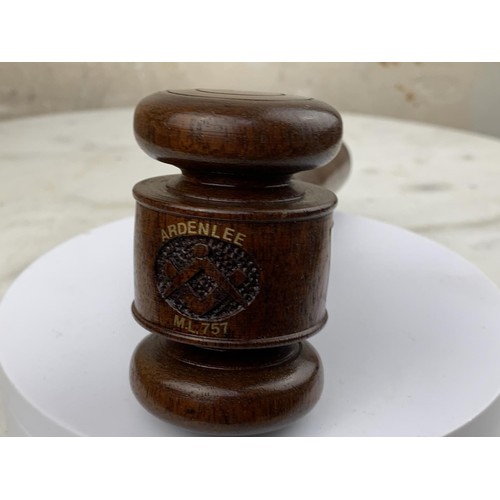 610 - A MASONIC GAVEL