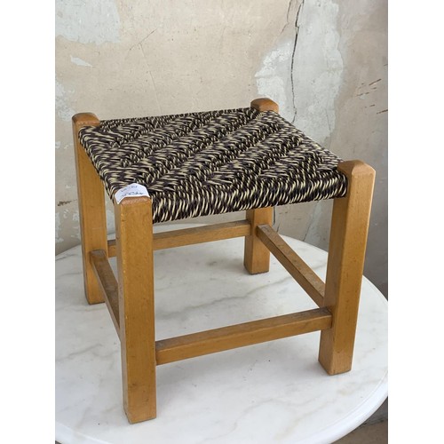 636 - A ROPE STOOL