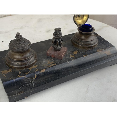 655 - A MARBLE AND BRONZE DESK TIDY WITH BLUE GLASS LINERS 12 x 6 base