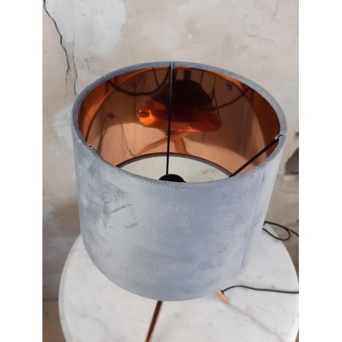 710 - COPPER TRIPOD LAMP