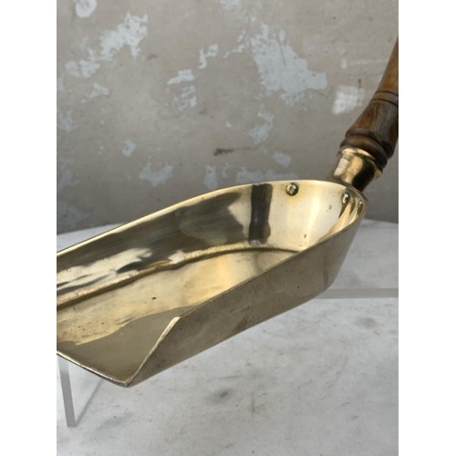 185 - OLD WOODEN HANDLED BRASS SHOVEL