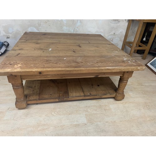 188 - A LARGE CHUNKY RECLAIMED PINE COFFEE TABLE 4FT SQ TOP