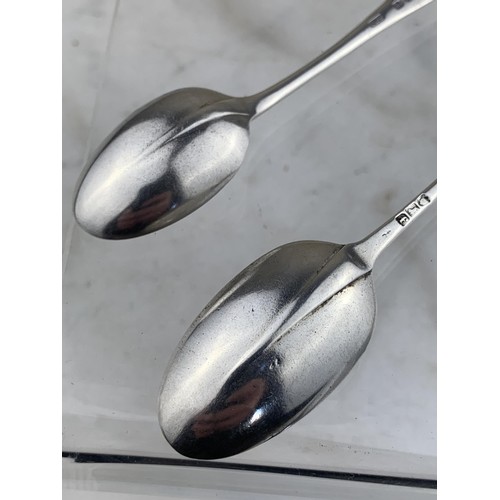 220 - 2 ASSORTED SHEFFIELD SILVER TEASPOON 30.1grms