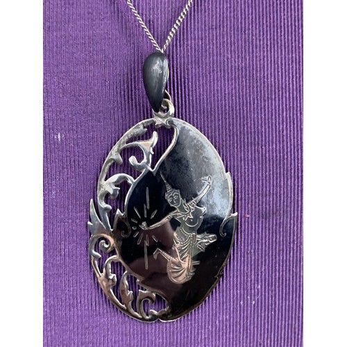 255 - A SILVER SIAM PENDANT ON SILVER CHAIN