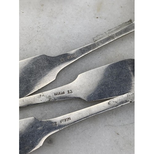 281 - SET OF 3 SILVER TEASPOONS 43.1 GRAM