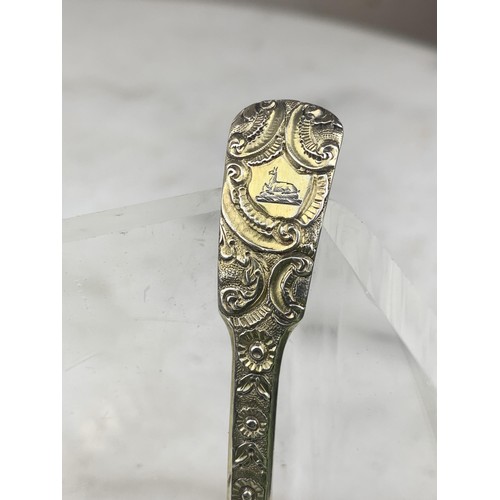 300 - A GEORGIAN LONDON SILVER SHELL BOWL CADDY SPOON WITH ORNATE HANDLE DATED 1814 (SLIGHT DAMAGE TO BOWL... 