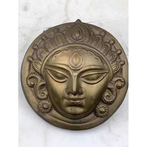 381 - BRASS BUDDA HEAD WALL PLAQUE 9