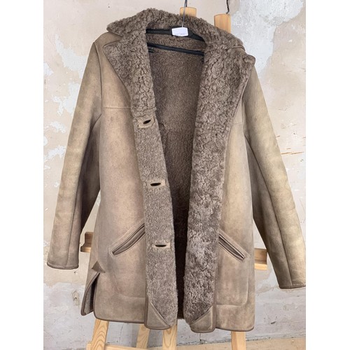 454 - A LADIES SHEEPSKIN COAT