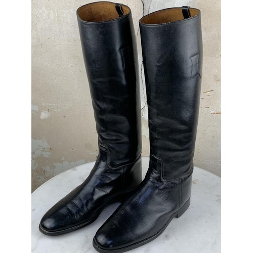 496 - LEATHER RIDING BOOTS HANDMADE SIZE 8