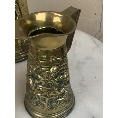 115 - AN ASSORTED LOT OF BRASSWARES