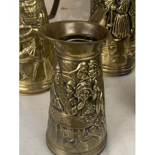 115 - AN ASSORTED LOT OF BRASSWARES