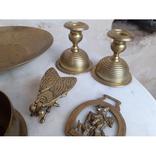 16 - COLLECTION OF VINTAGE BRASS