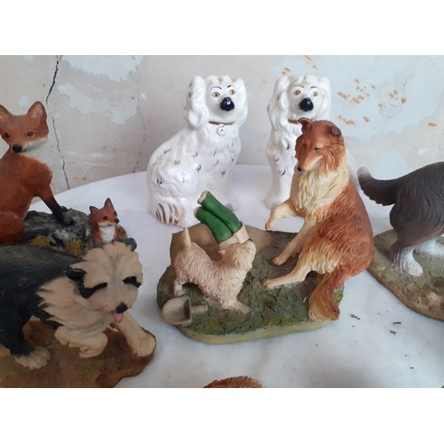 27 - PAIR OF BESWICK MANTLE DOGS AND OTHER ANIMAL ORNAMENTS