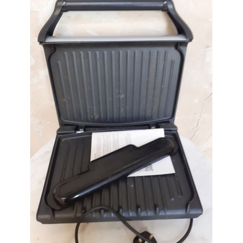 89 - NEW GEORGE FOREMAN GRILL