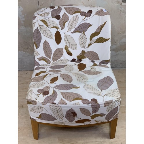 91 - A PATTERNED CHAIR ON BEECH FRAME