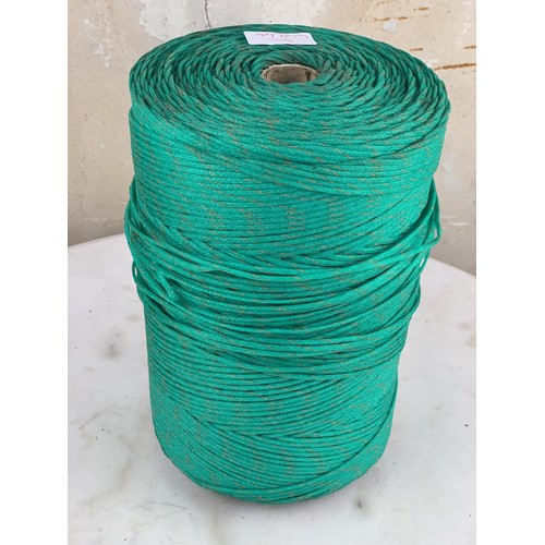 101 - ROLL OF STRING