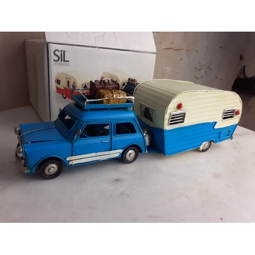 140 - A NEW BOXED CAR & CAMPERVAN