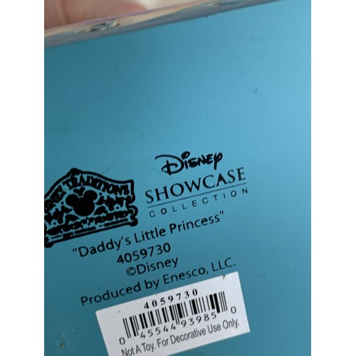 192 - DISNEY SHOWCASE COLLECTION 