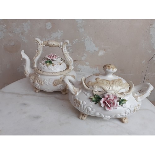 194 - CAPADIOMONTE TEAPOT AND SUGAR POT