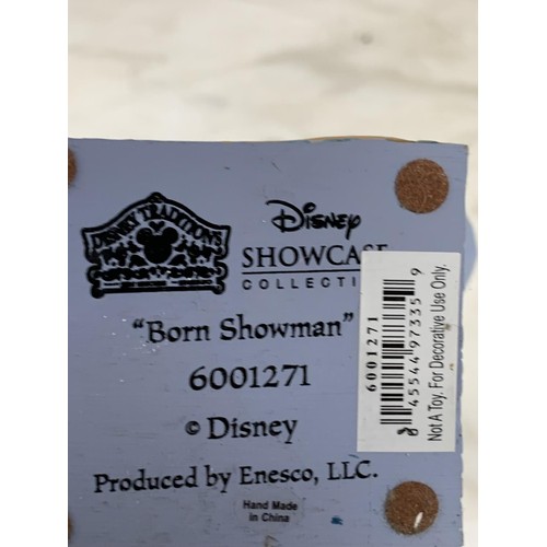 529 - DISNEY SHOWCASE COLLECTION 