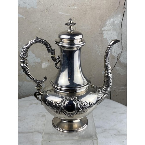 426 - A SOLID SILVER COFFEE  POT 716grms