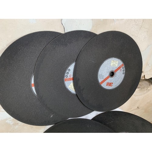 113 - A LOT 3M 4 CUTTING DISC