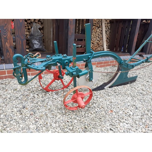 359 - CAST HORSE PLOUGH IN GREEN AND RED