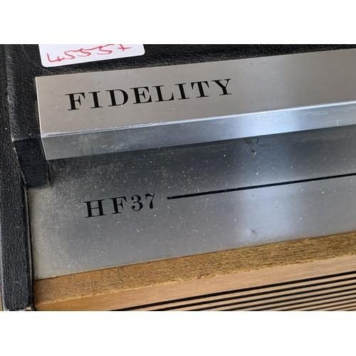 169 - A RETRO FIDELITY RECORD PLAYER