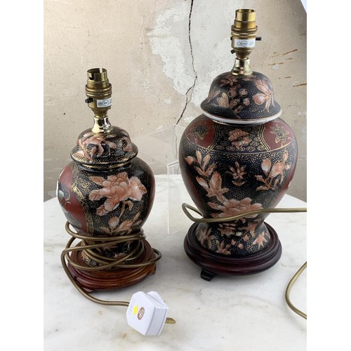 195 - 2 POTTERY TABLE LAMPS