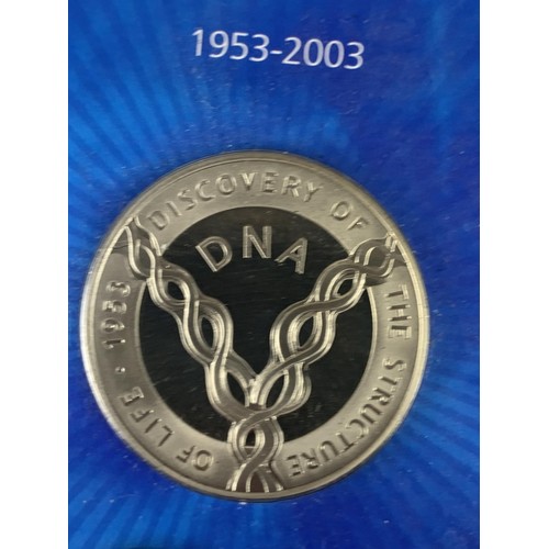 270 - A 2003 ROYAL MINT D N A COMMEMERATIVE MEDAL