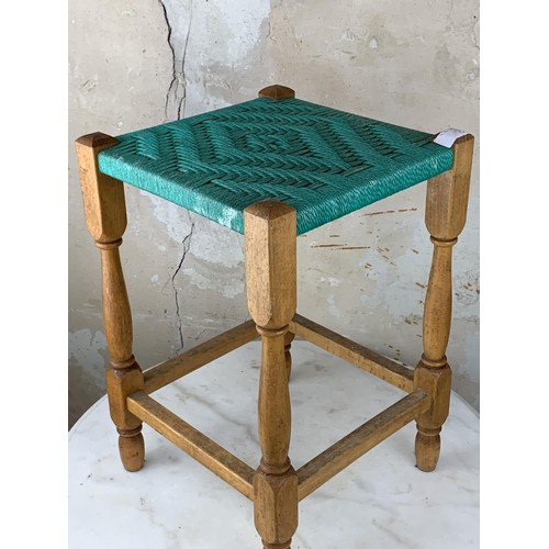 348 - A VINTAGE ROPE STOOL IN EXCELLENT CONDITION