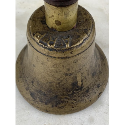 480 - A 2nd WORLD WAR, AIR RAID BELL BRASS WITH WOODEN HANDLE 10