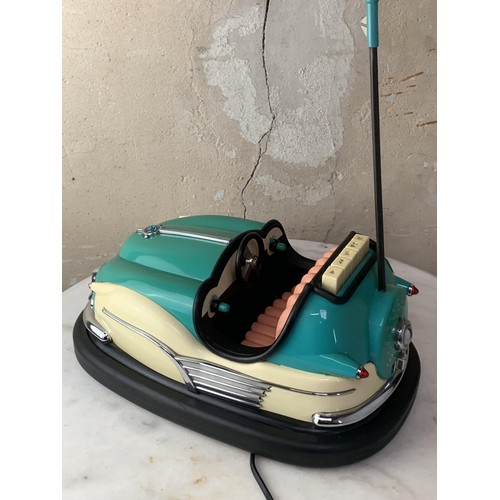 535 - A HIGHLY COLLECTABLE VINTAGE BUMPER CAR RADIO TAPE PLAYER IN P.W.O (EXCELLENT CONDITION)