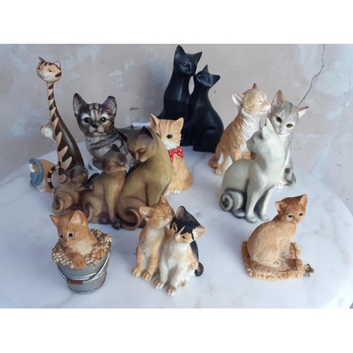 701 - A COLLECTION OF CAT ORNAMENTS