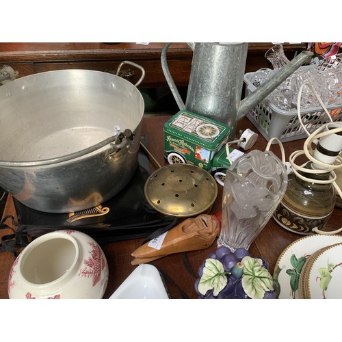 2 - A LARGE MIXED TABLE LOT