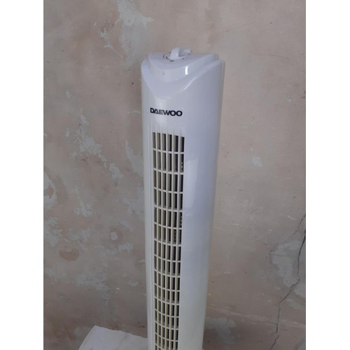 19 - A DAEWOOD ELETRIC HEATER