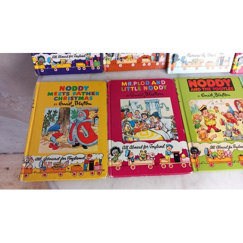 35 - VINTAGE NODDY BOOKS