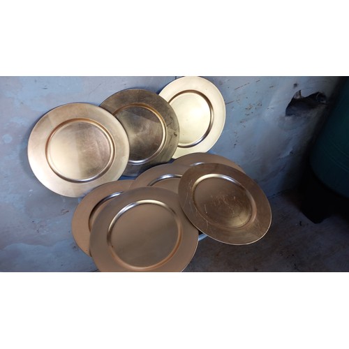 21 - 8 GILT CHARGER PLATES