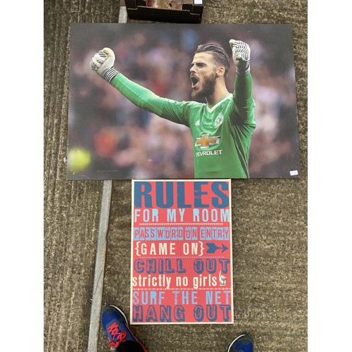 42 - 2 CANVAS PRINTS