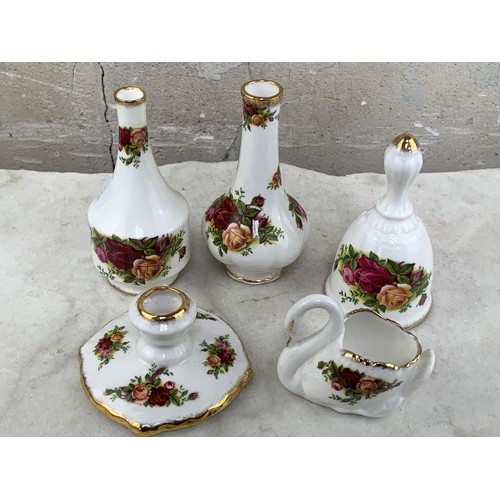 70 - ROYAL ALBERT OLD COUNTRY ROSE 5 PIECE LOT