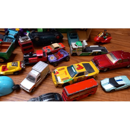 141 - BOX OF CORGI MATCHBOX AND OTHER DIE CAST TOYS