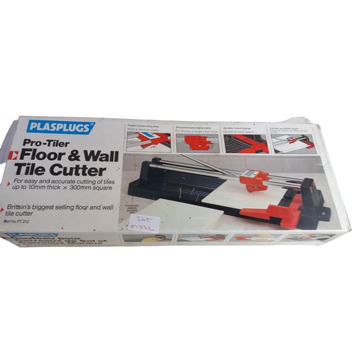 159 - NEW TILE CUTTER