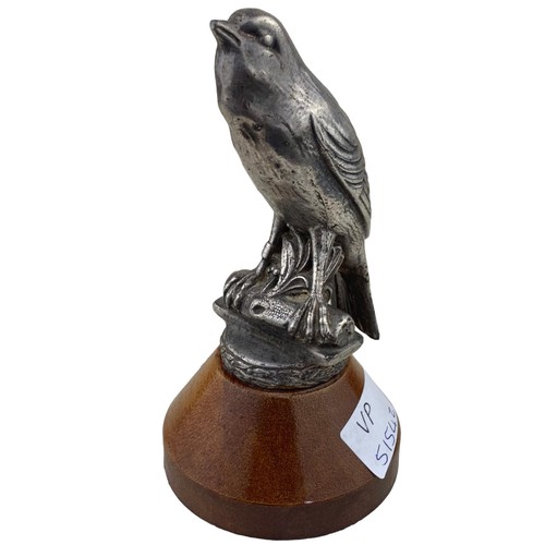 200 - PEWTER BIRD ON WOODEN MOUNT 6