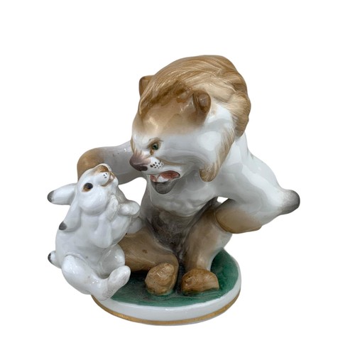 219 - NOVELTY THE LION AND HARE FIGURINE WITH MARKINGS TO BASE 5.5