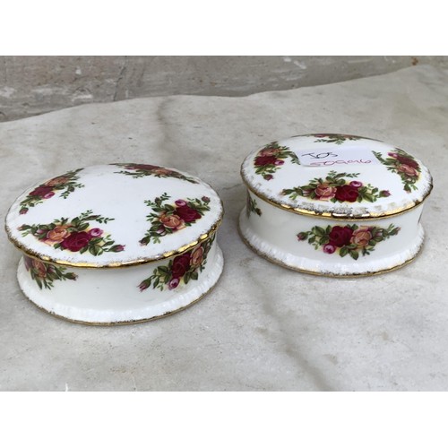 318 - ROYAL ALBERT OLD COUNTRY ROSE TRINKET DISH AND LID x2